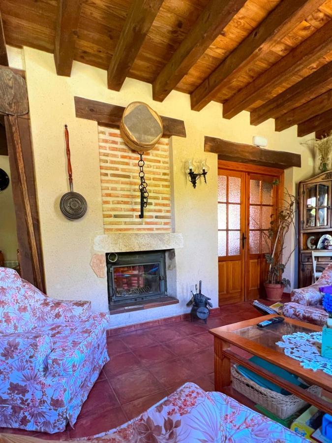 Hotel Rural La Huerta Montejo de la Vega de la Serrezuela Eksteriør bilde